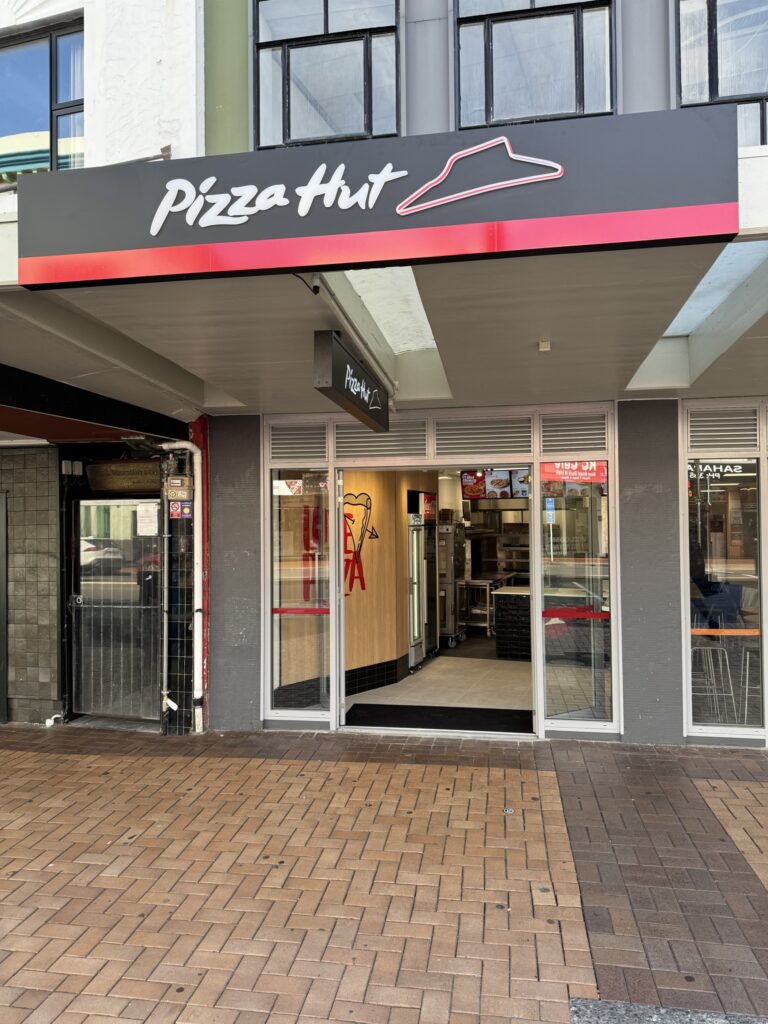 Pizza Hut Courtney Place, Wellington hospitality fitout by FSL Construction & Interiors